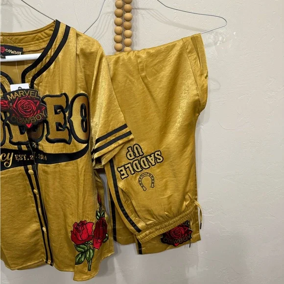Women’s Rodeo Quincy Baseball Jersey and pants NWT 2 piece set - Picture 2 of 3